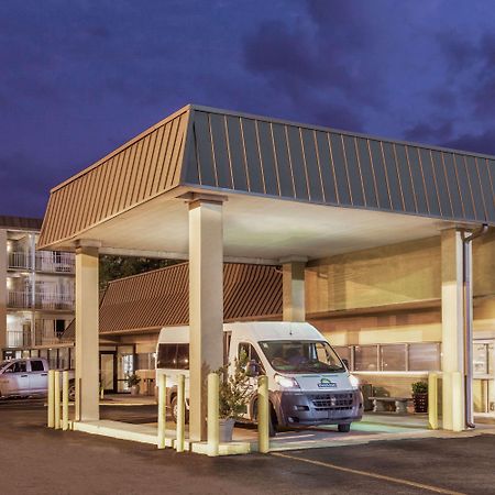 Days Inn By Wyndham Kenner/New Orleans Airport South Εξωτερικό φωτογραφία