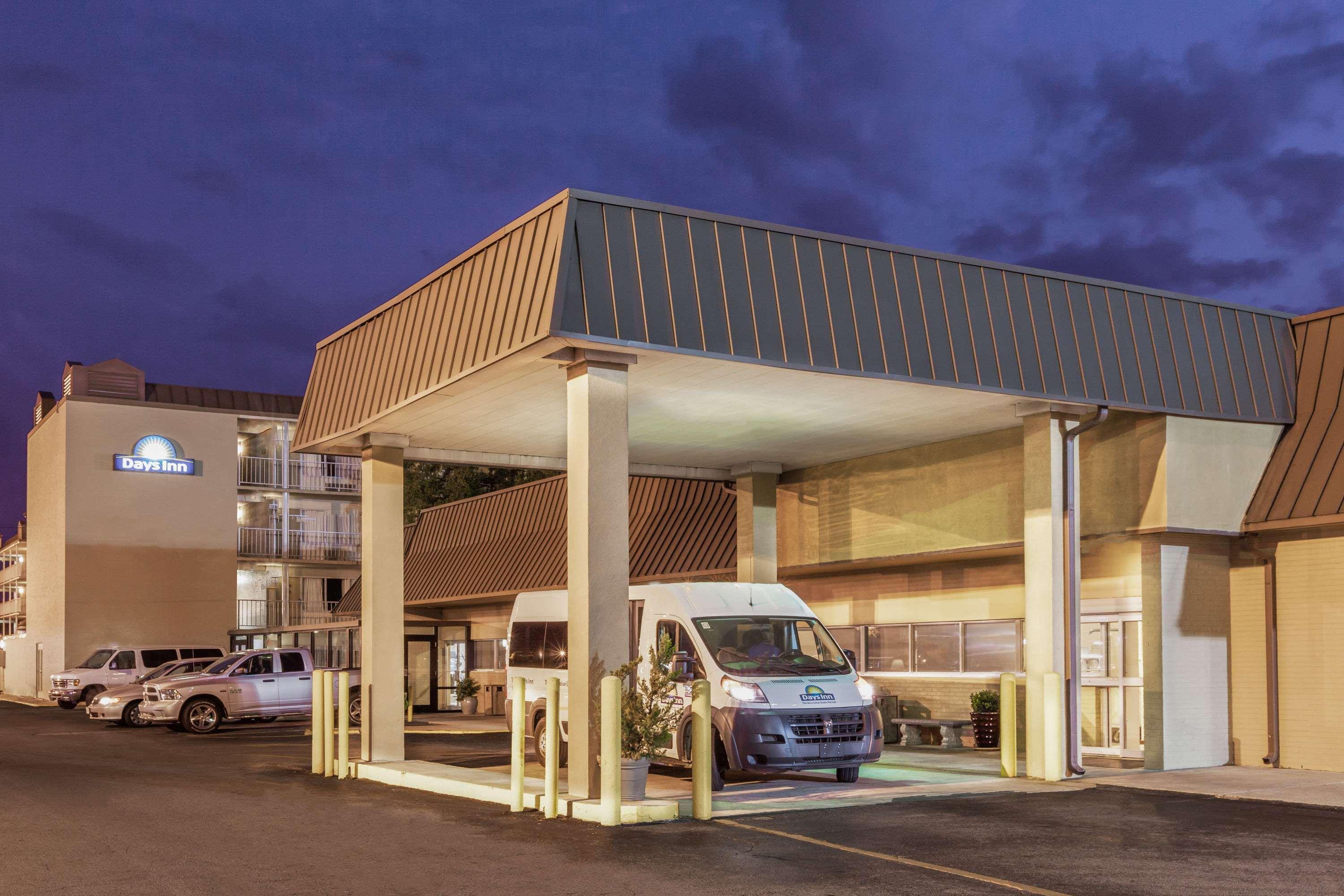 Days Inn By Wyndham Kenner/New Orleans Airport South Εξωτερικό φωτογραφία