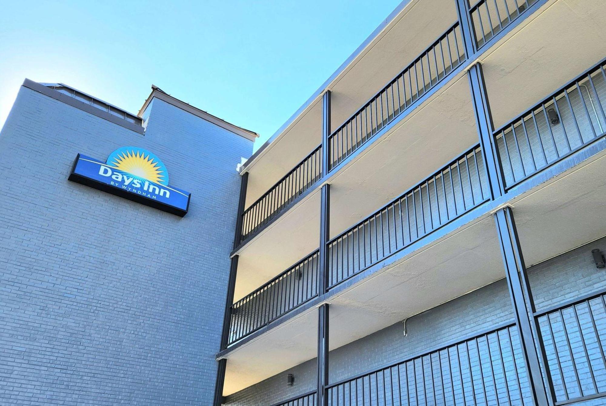 Days Inn By Wyndham Kenner/New Orleans Airport South Εξωτερικό φωτογραφία